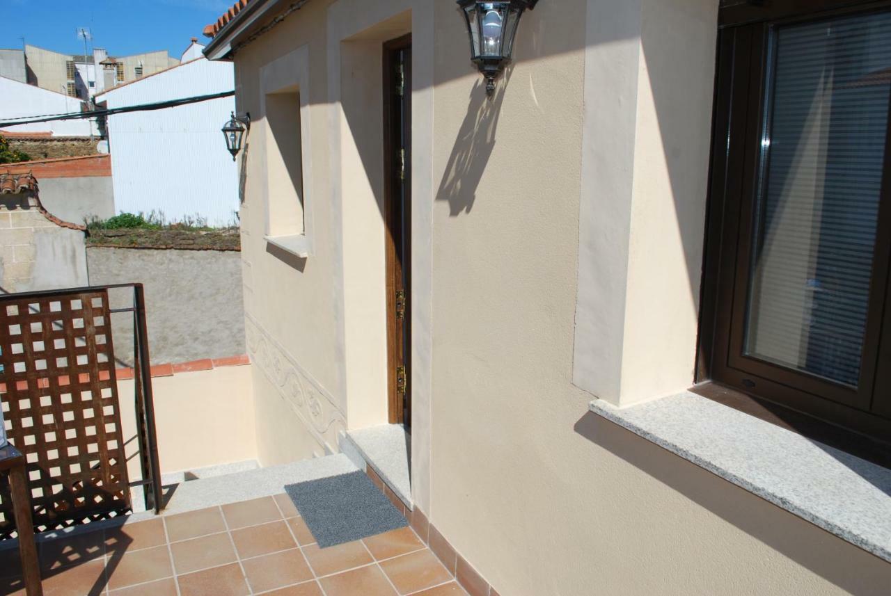 Apartamentos Rurales El Trillo Malpartida De Plasencia Luaran gambar