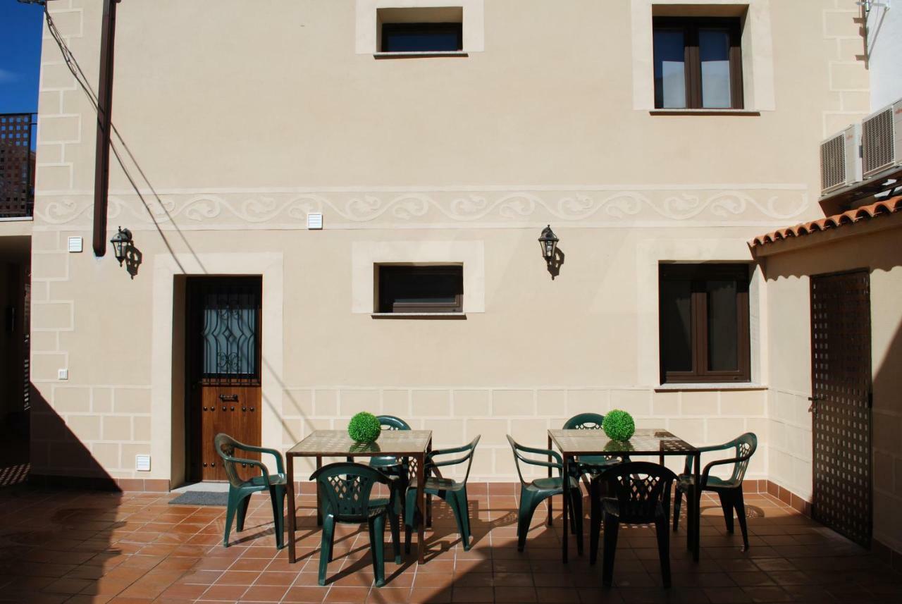 Apartamentos Rurales El Trillo Malpartida De Plasencia Luaran gambar