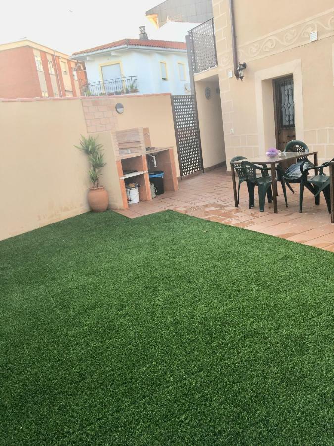 Apartamentos Rurales El Trillo Malpartida De Plasencia Luaran gambar